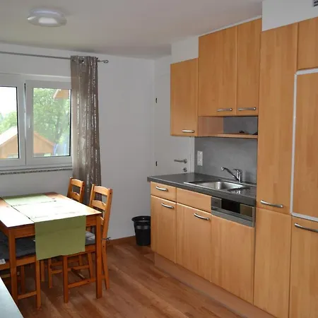 Biohof Auinger, Der Tiererlebnishof Apartment Aurach am Hongar Exterior photo