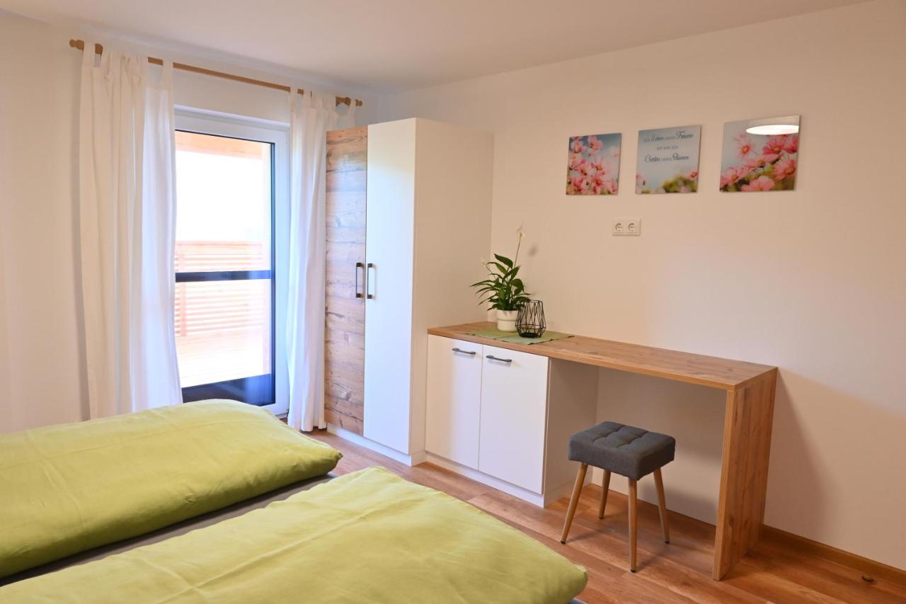 Apartmán Biohof Auinger, Der Tiererlebnishof *